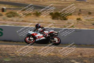 media/Apr-19-2025-AHRMA (Sat) [[3d98ca3309]]/Race/Group 2/Turn 4/